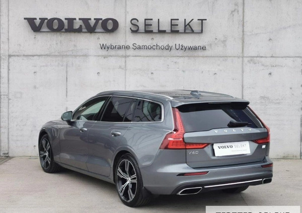 Volvo V60 cena 179900 przebieg: 61929, rok produkcji 2020 z Lesko małe 631